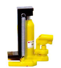 附爪式千斤頂生銹原因