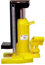 解決附爪式千斤頂卷筒生銹問題的方法